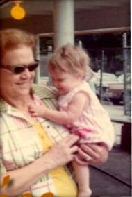 Marie visits Jackie in 1973, tours Fort Worth Zoo