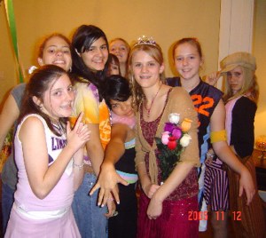 Mary's 'murder mystery' birthday party in Nov. '05
